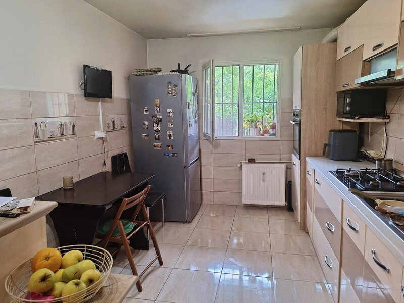 Militari Apartament 4 camere decomandat 85 mp zona Gorjului!