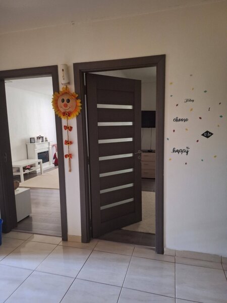 Militari Apartament 4 camere decomandat 85 mp zona Gorjului!